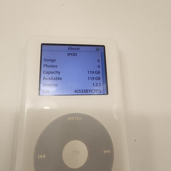 Upgraded SSD Apple Ipod Photo 128GB with new battery White - Picture 3 of 4